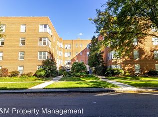 404 S Scoville Ave #3W, Oak Park, IL 60302