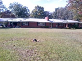 209 2nd St, Bowdon, GA 30108