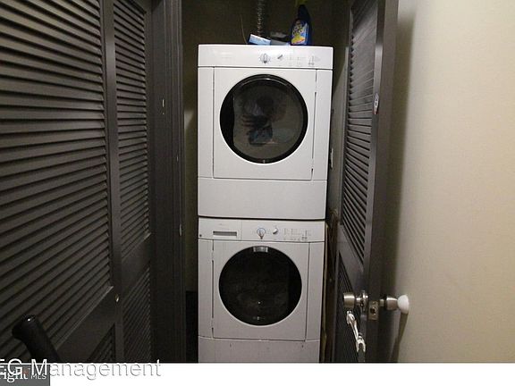 2nd image of 1819 W Berks St #2A