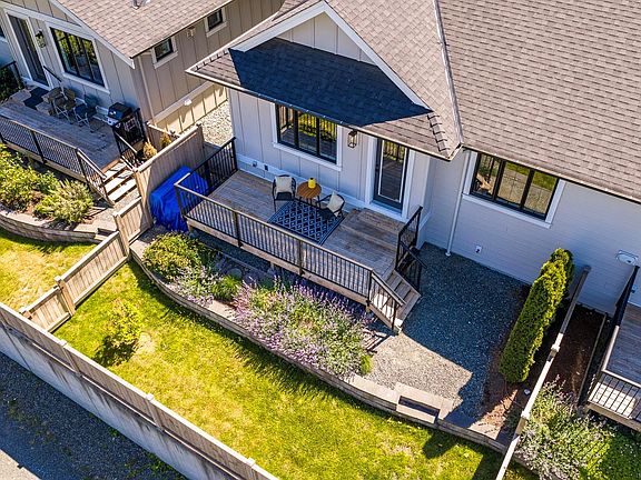 3rd image of 4098 Buckstone Rd #107