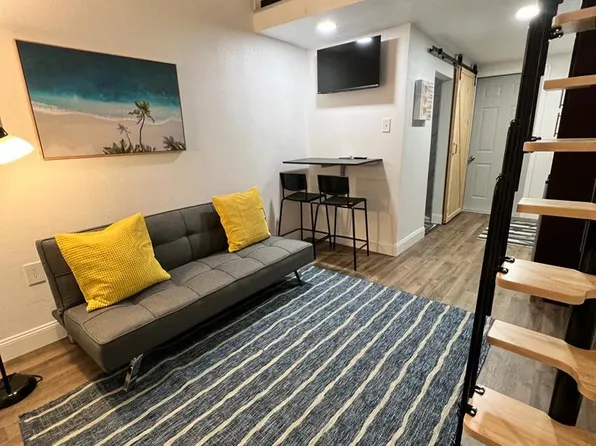 3027 W Cordelia St, Tampa, FL 33607