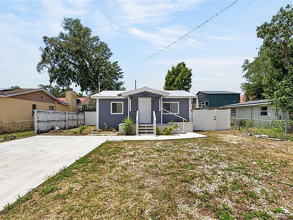 3rd image of 8738 N Tangerine Pl