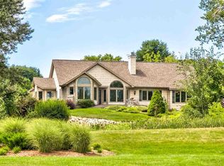 14553 Mallard Dr, Traverse City, MI 49686