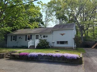 67 Bradley Ave, Brockton, MA 02302