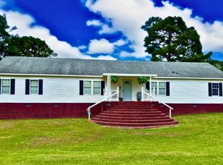 7977 Raccoon Rd, Manning, SC 29102