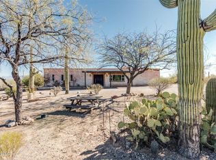 7005 N Wade Rd, Tucson, AZ 85743