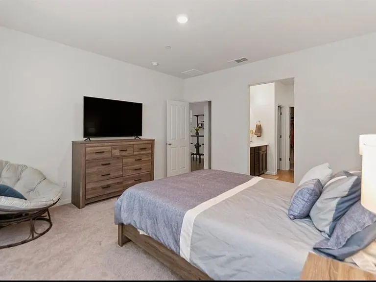1204 Aspenparke Way — Photo 34