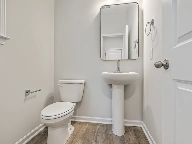 8734 Revival Rd — Photo 17