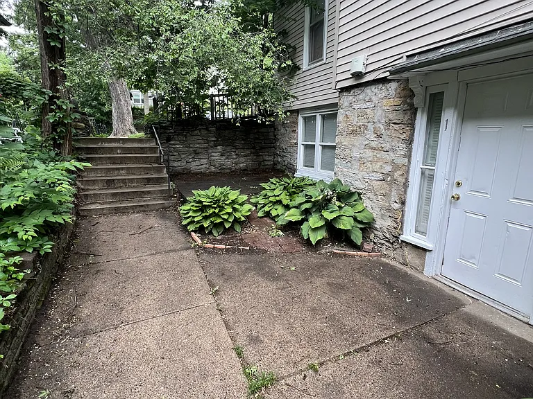 1036 Jessie St #1 — Photo 7