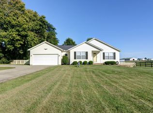 4244 Weisenberger Rd, Lebanon, OH 45036