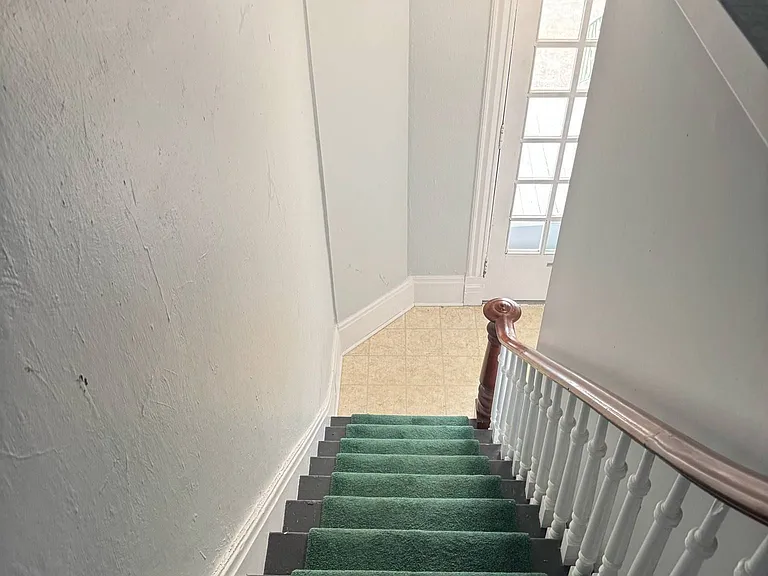 48 Walter St #A — Photo 8