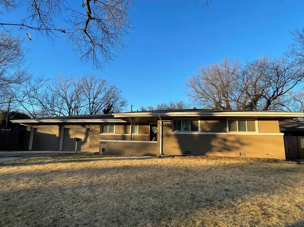 6404 E Marjorie St, Wichita, KS 67206