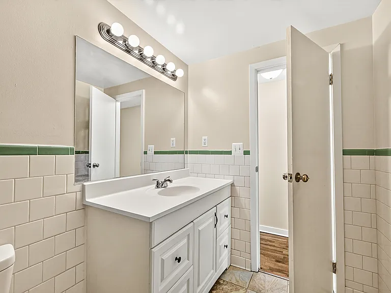 49 Oldt Dr #A — Photo 20