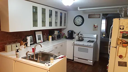 Rented by Rapid Realty Cobble Hill