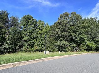 110 Windermere Way, King, NC 27021