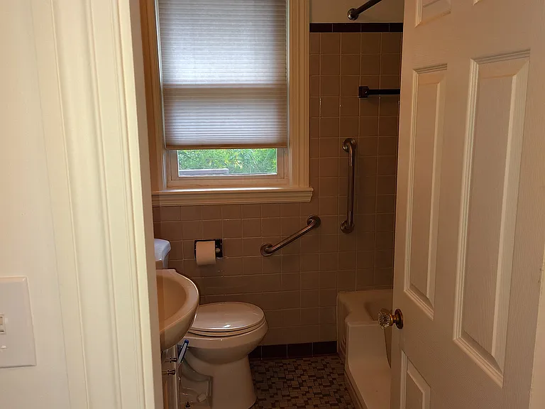 Upstairs Bathroom