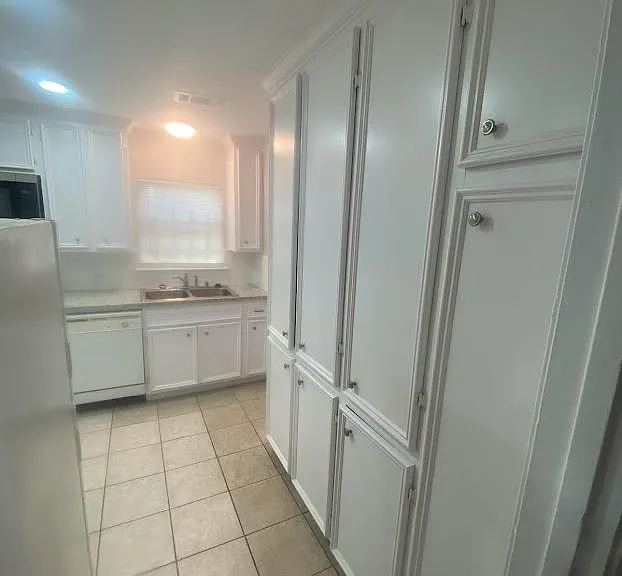 5607 Belmark St — Photo 9