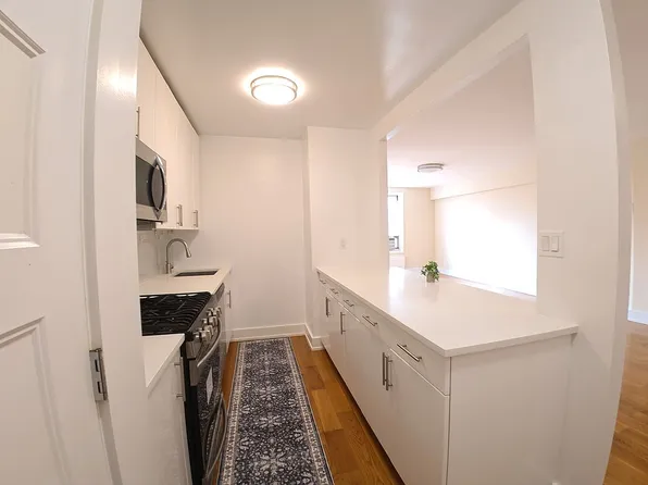 14220 Franklin Ave APT 7F, Flushing, NY 11355