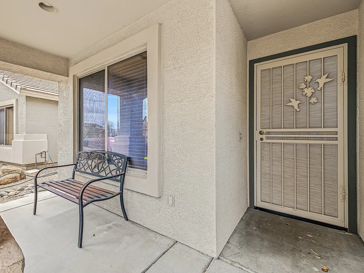 4 bed, 2134 sqft, $2,595 — Photo 3