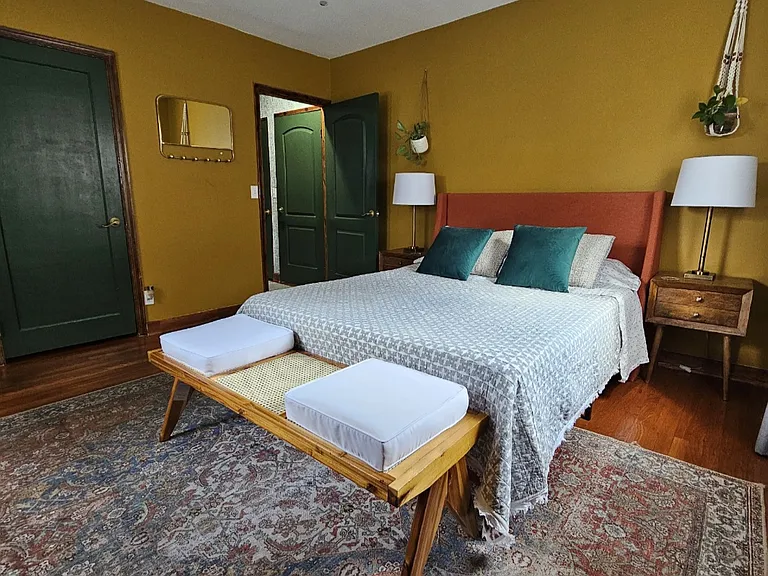 2608 Catskill St #1 — Photo 7