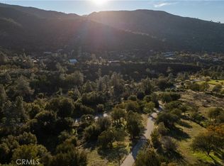 967 Bodfish St, Bodfish, CA 93205