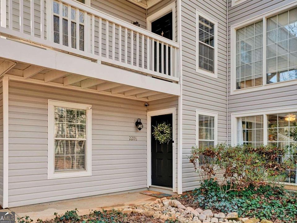 1st image of 2206 Countryside Pl SE