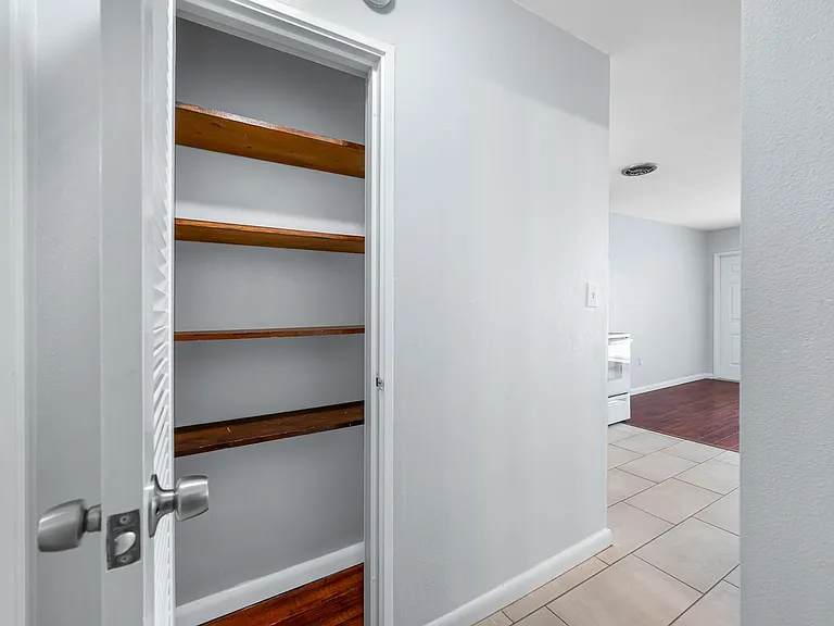 3709 W San Rafael St — Photo 25