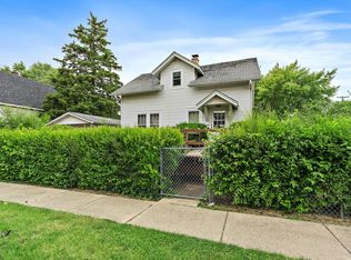 1323 State St, Dekalb, IL 60115