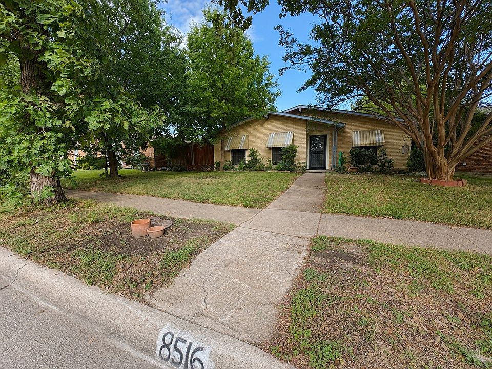 1st image of 8516 Londonderry Ln