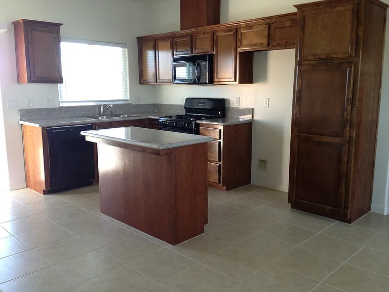 6602 Edgeview Dr #B — Photo 2