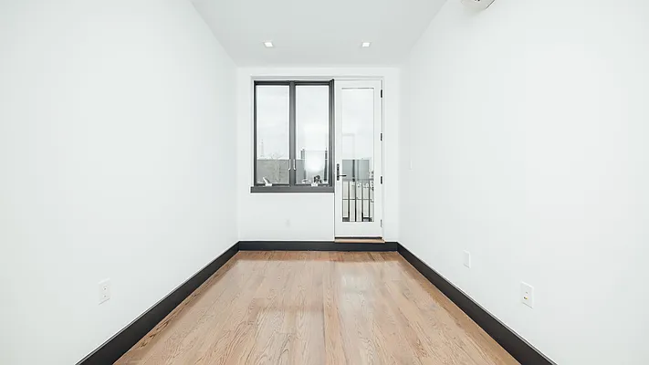 Rented by Nooklyn NYC LLC | media 10