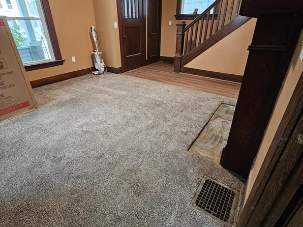 1361 W 9th St, Erie, PA 16502