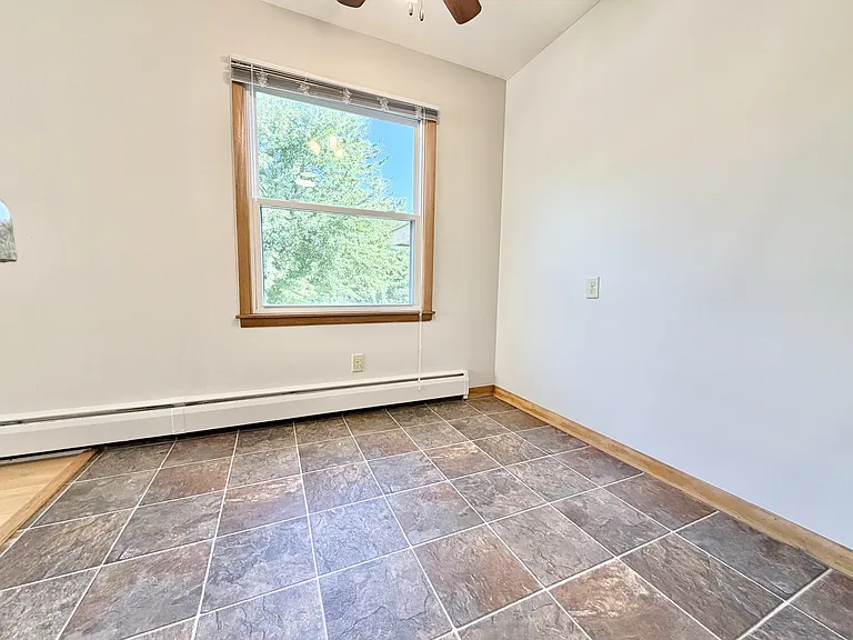 1659 Capital Ave #1 — Photo 5