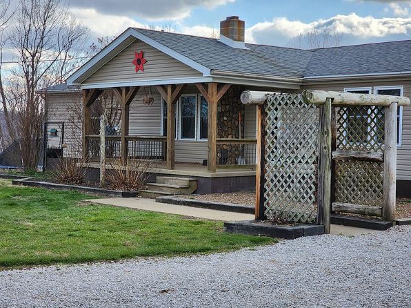 1760 N Indian Hill Rd, Hawesville, KY 42348