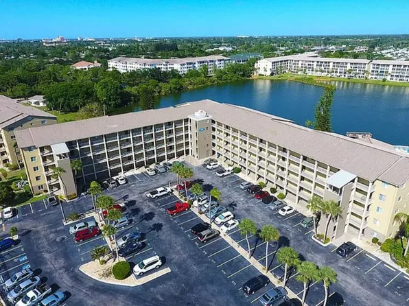 3785 Lake Bayshore Dr, Bradenton, FL 34205