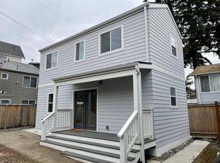 8522 19th Ave NW, Seattle, WA 98117