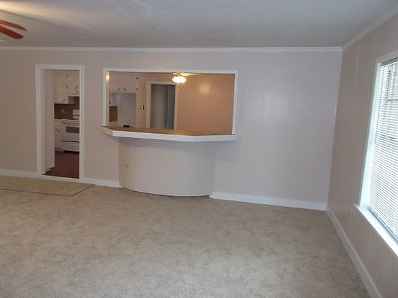 3rd image of 103 Vann Dr