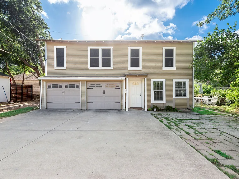 1709 Clover Ln #2 — Photo 16