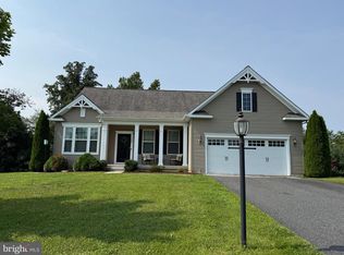 380 Misty Hill Dr, Delta, PA 17314