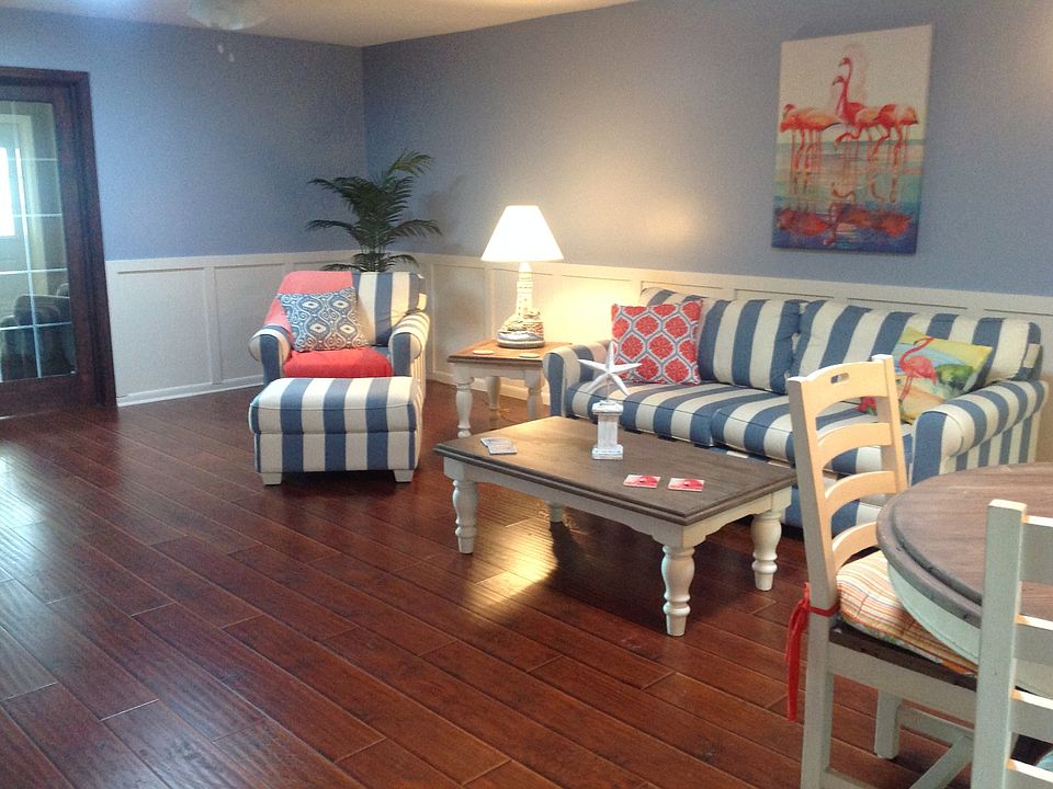 1st image of 1682 S Lake Ave APT 1