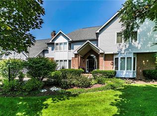4734 Tremblant Cir, Manlius, NY 13104