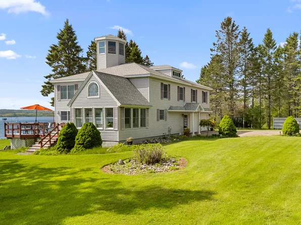 112 Rocky Point Road, Stockton Springs, ME 04981