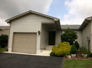 61 Tulip Grove Cir APT 3, Bristol, TN 37620