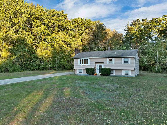 3rd image of 66 Plummer Road