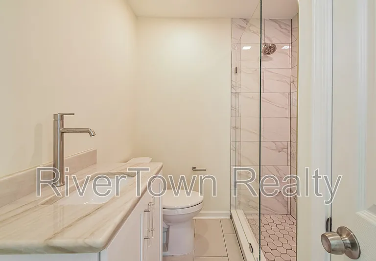 277 S Mount Pleasant Rd — Photo 10