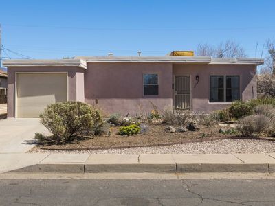 2738 Monroe St NE, Albuquerque, NM, 87110