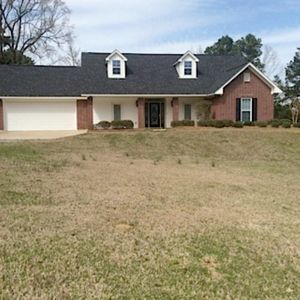 912 Highway 823, Dubach, LA, 71235