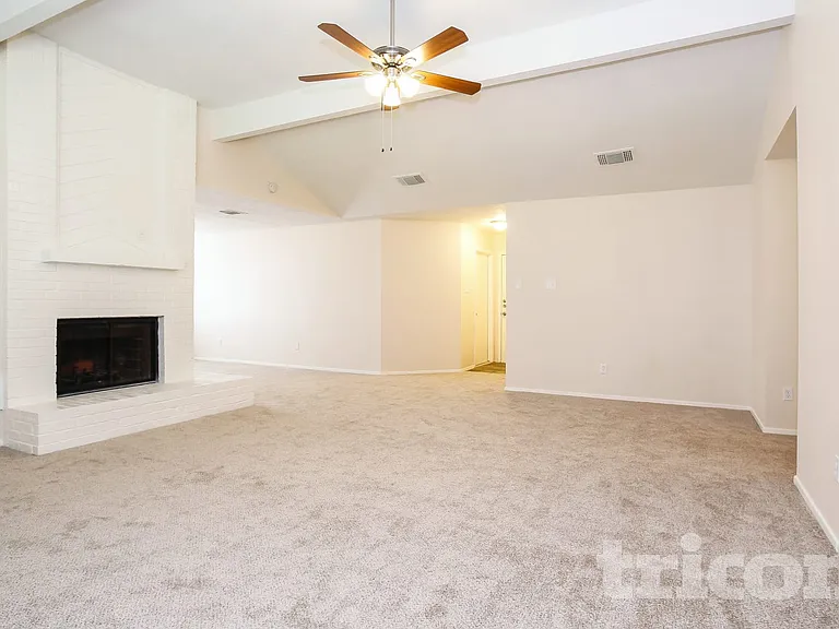 3206 Sedgeborough Dr — Photo 3