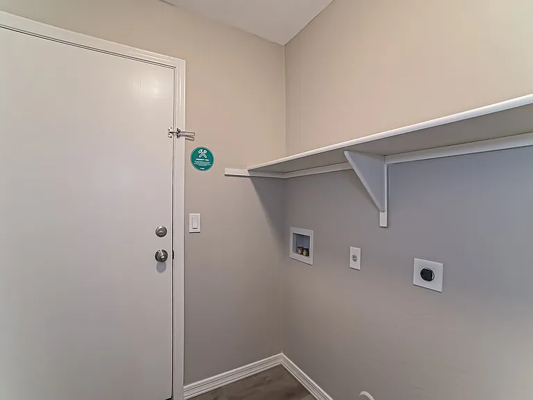 12418 W Dreyfus Dr — Photo 14