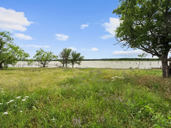 1639 Eastside Lake Rd, Graham, TX 76450